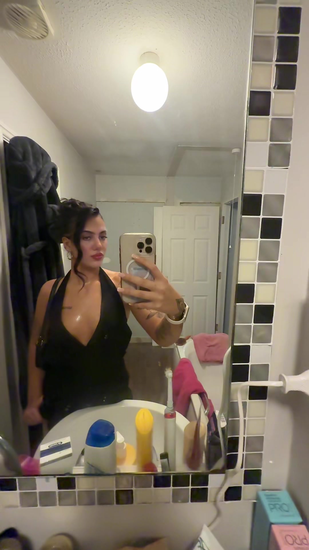 @morganhollyy