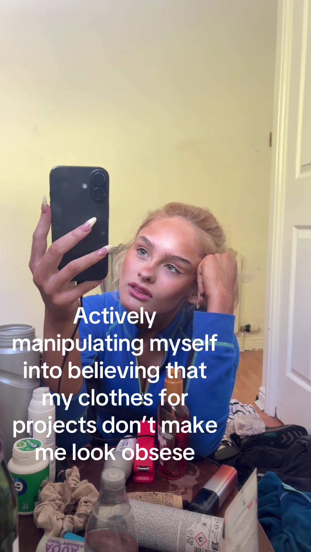 @laylaspriv
