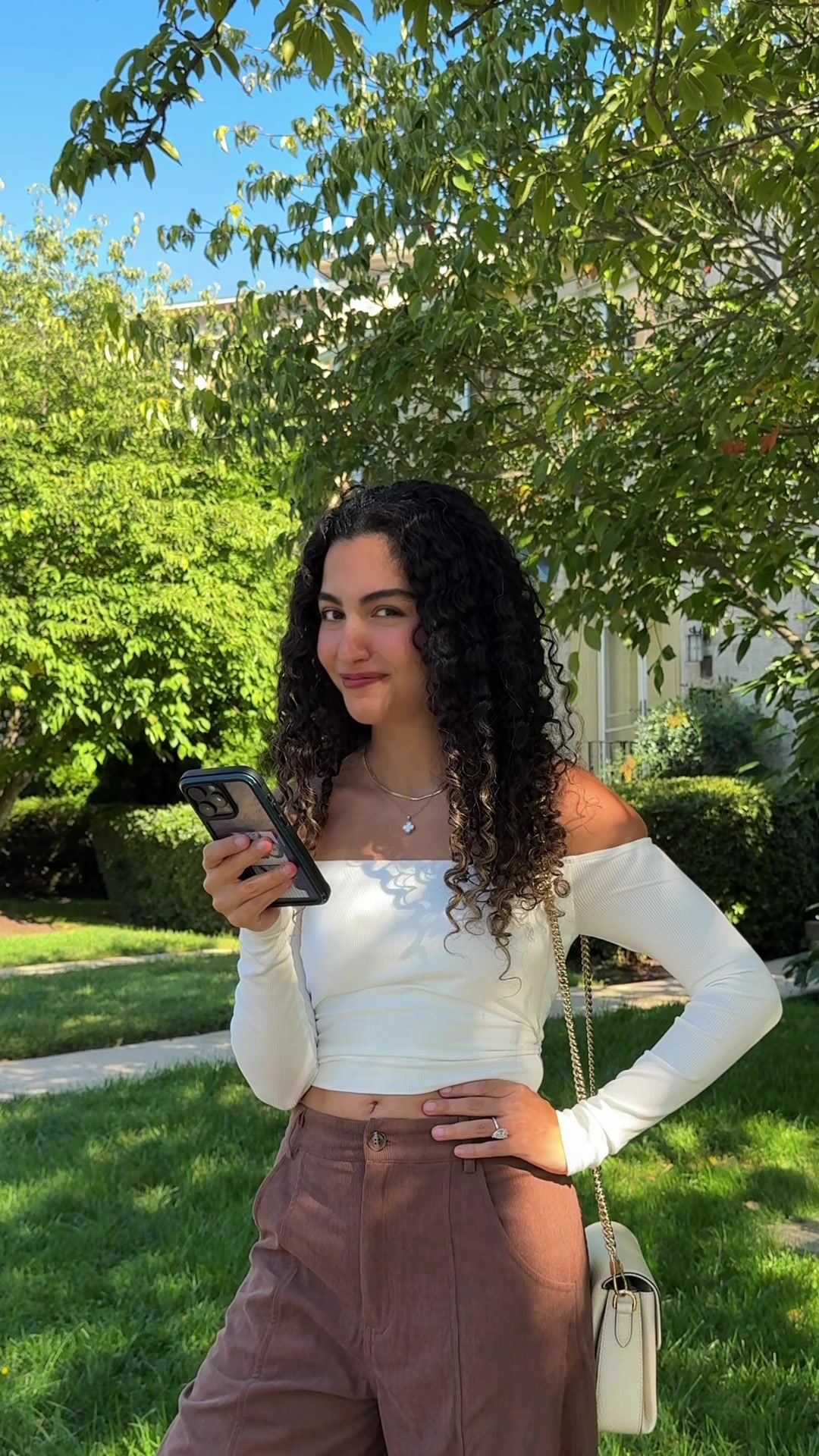 @Yas