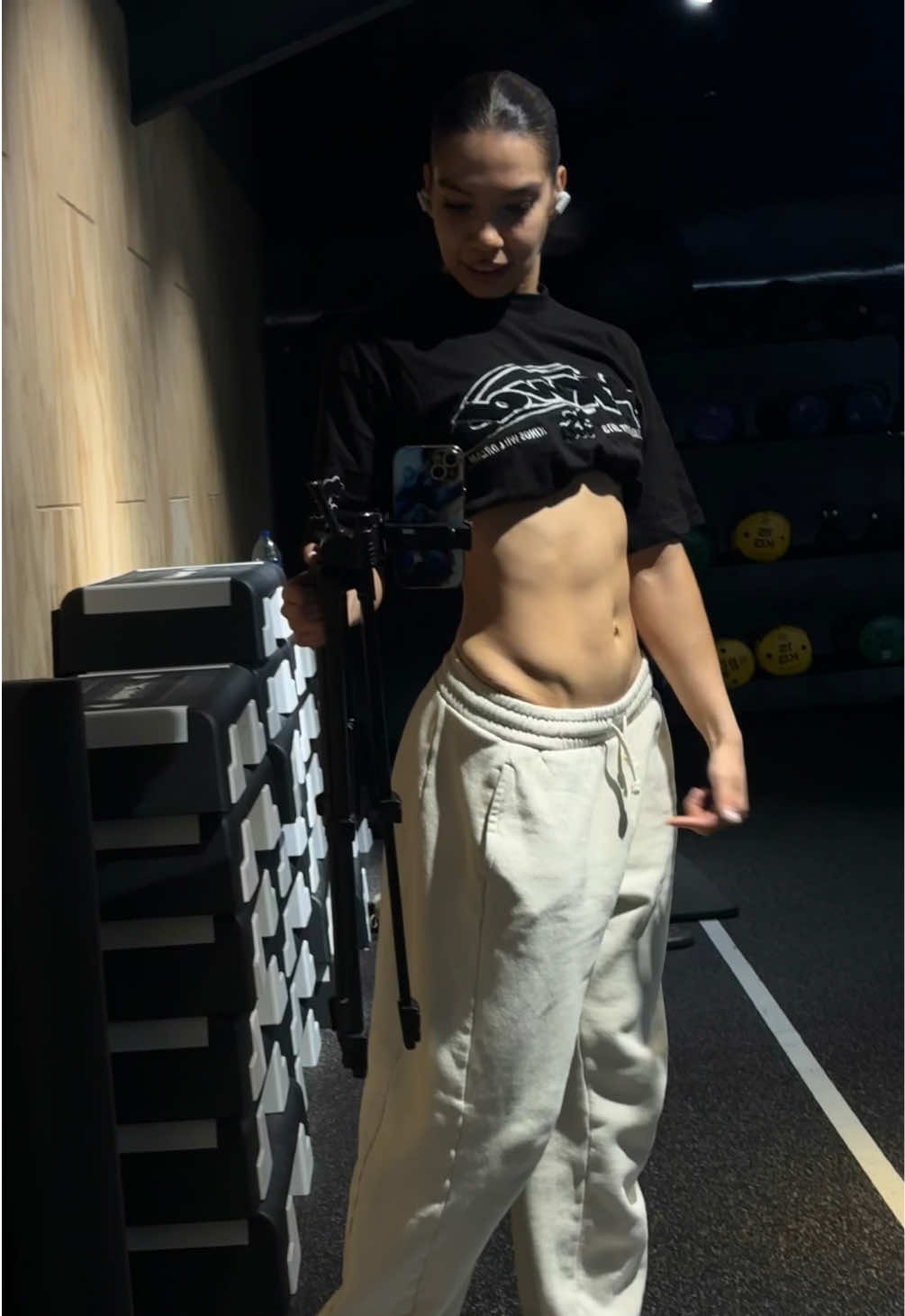 @curvedbydi