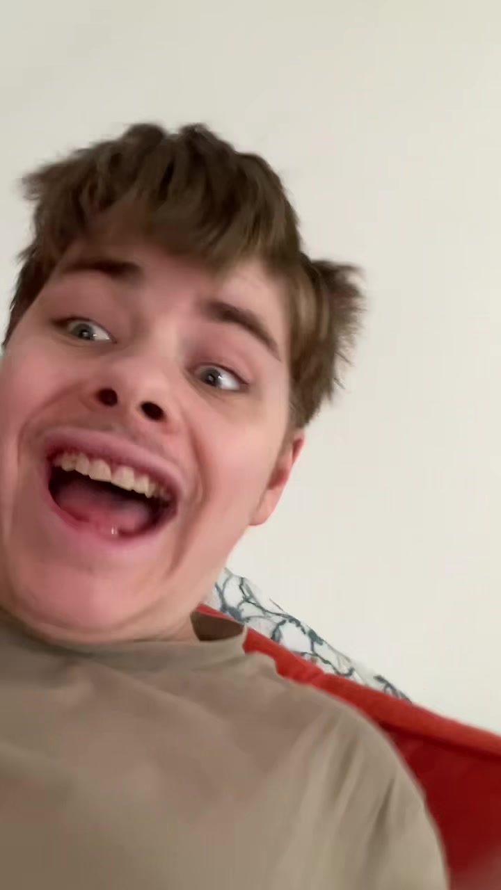 @TheFreakyFreddyShow