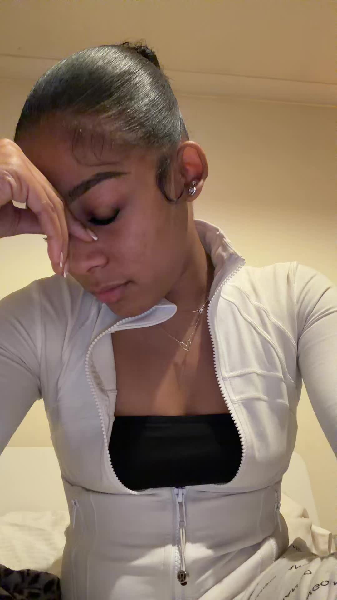 @nyahknows