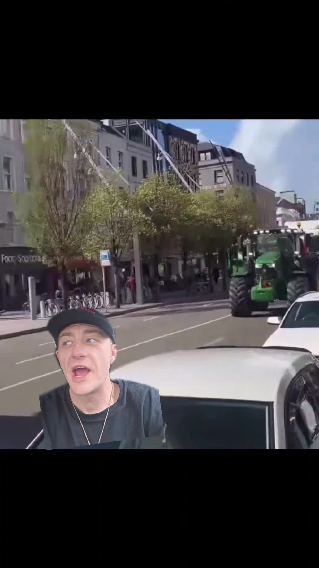 @TrueEarther 911 HQ