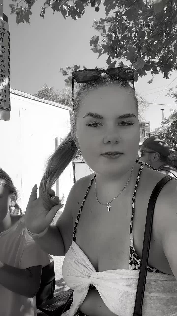 @😜😍🥵🥰🥂