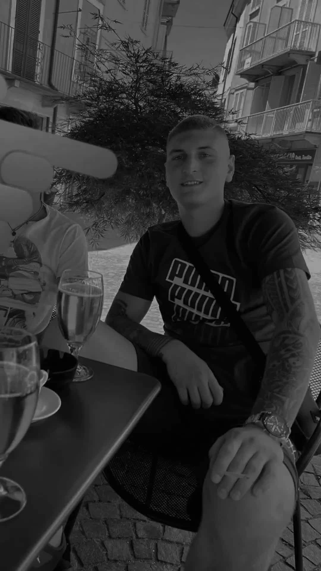 @Vlase179