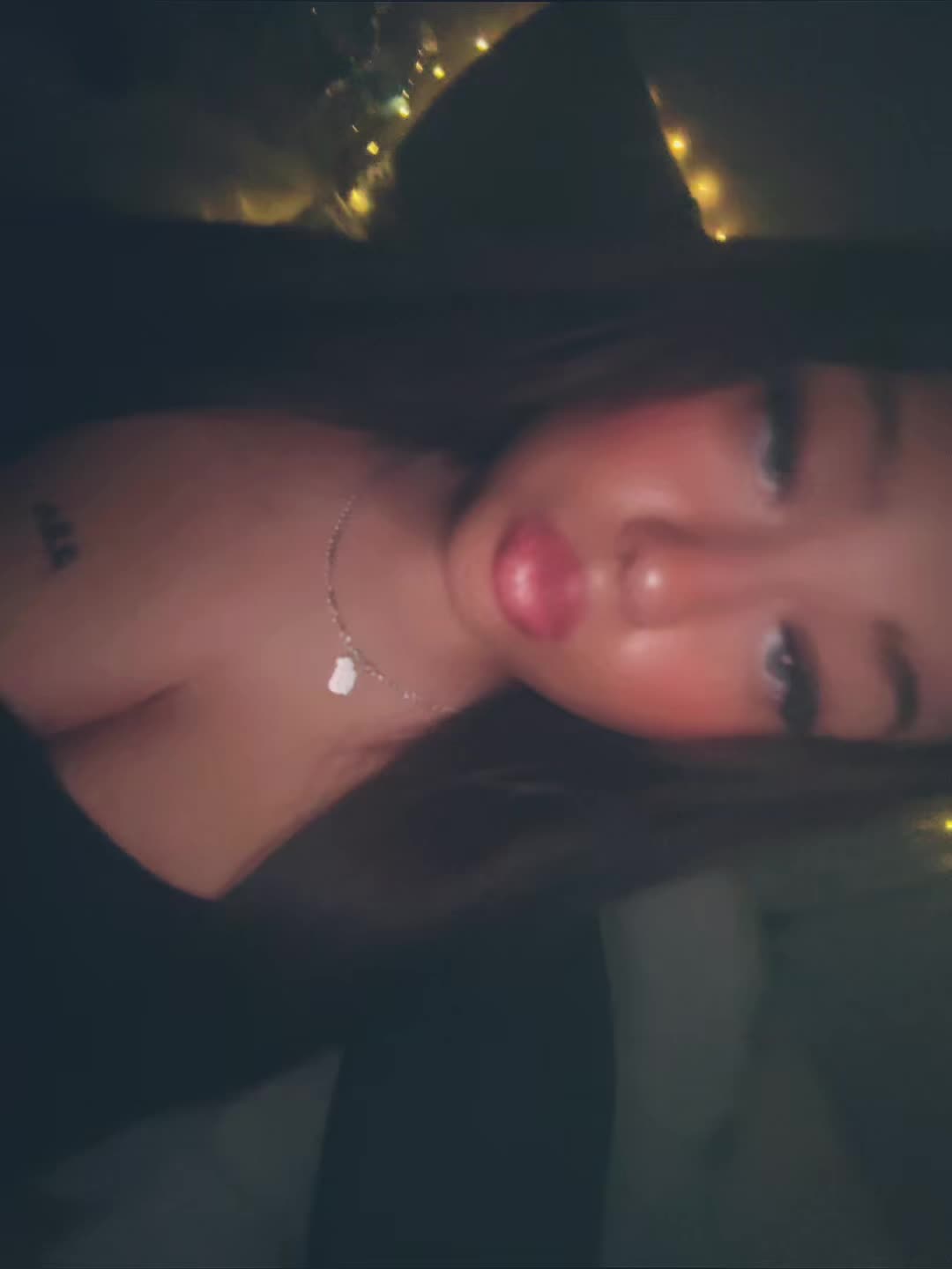 @👩🏽