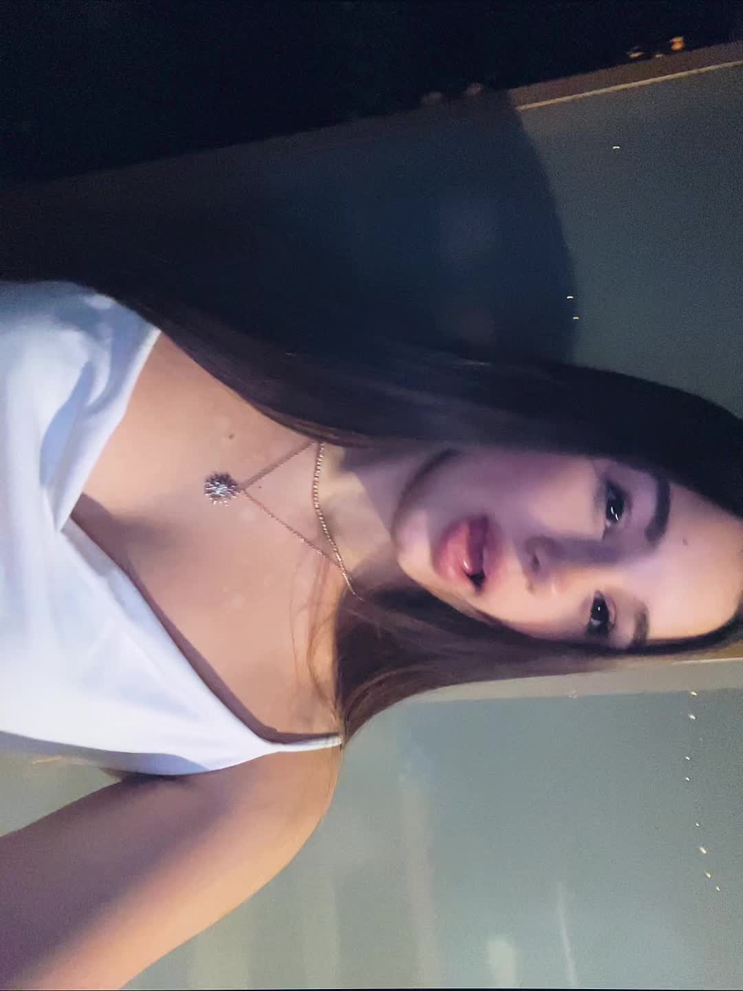 @sofiii