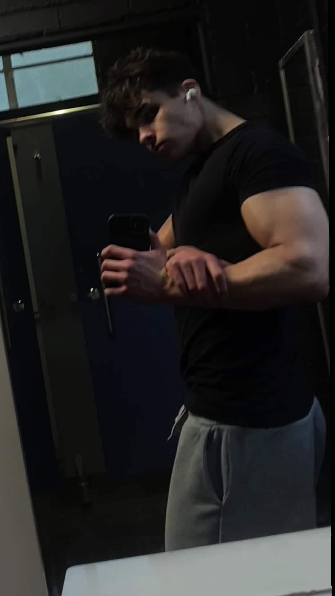@Aiden Lifts
