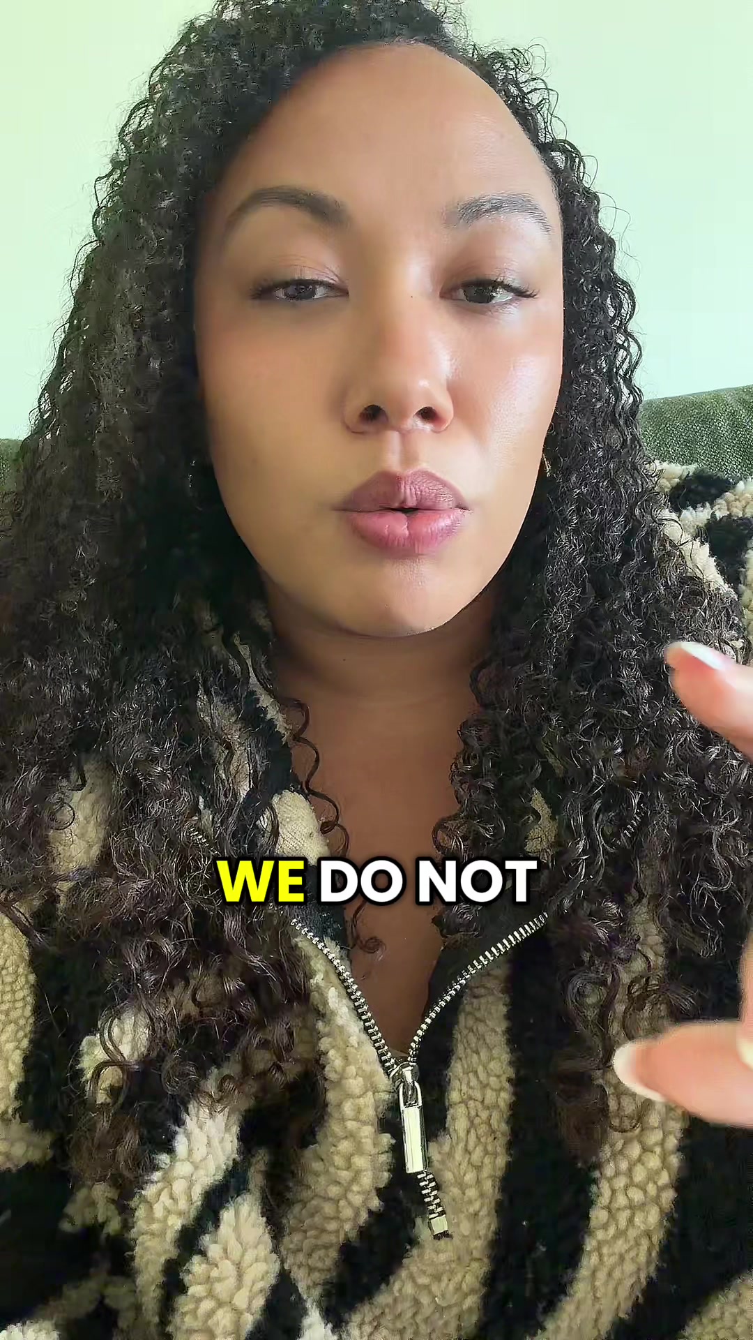 @Miriam 🇮🇪🇸🇩