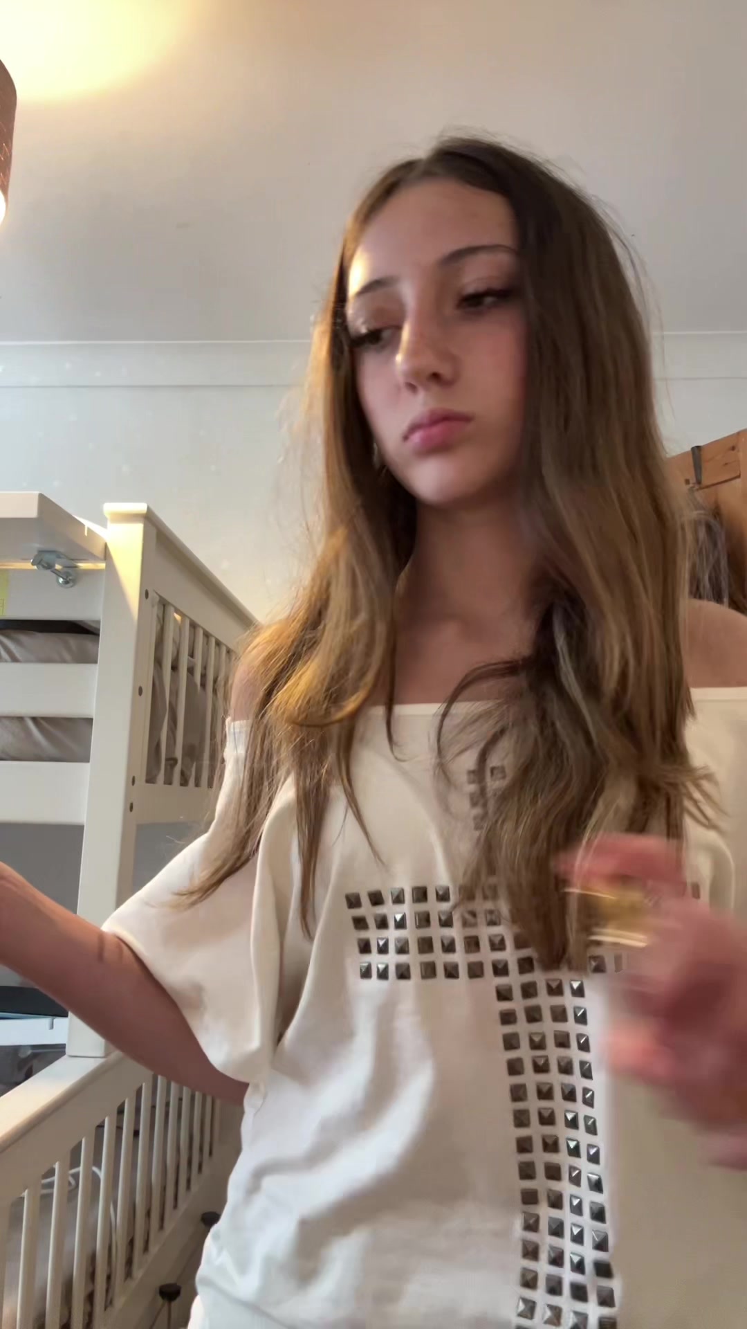@⃟