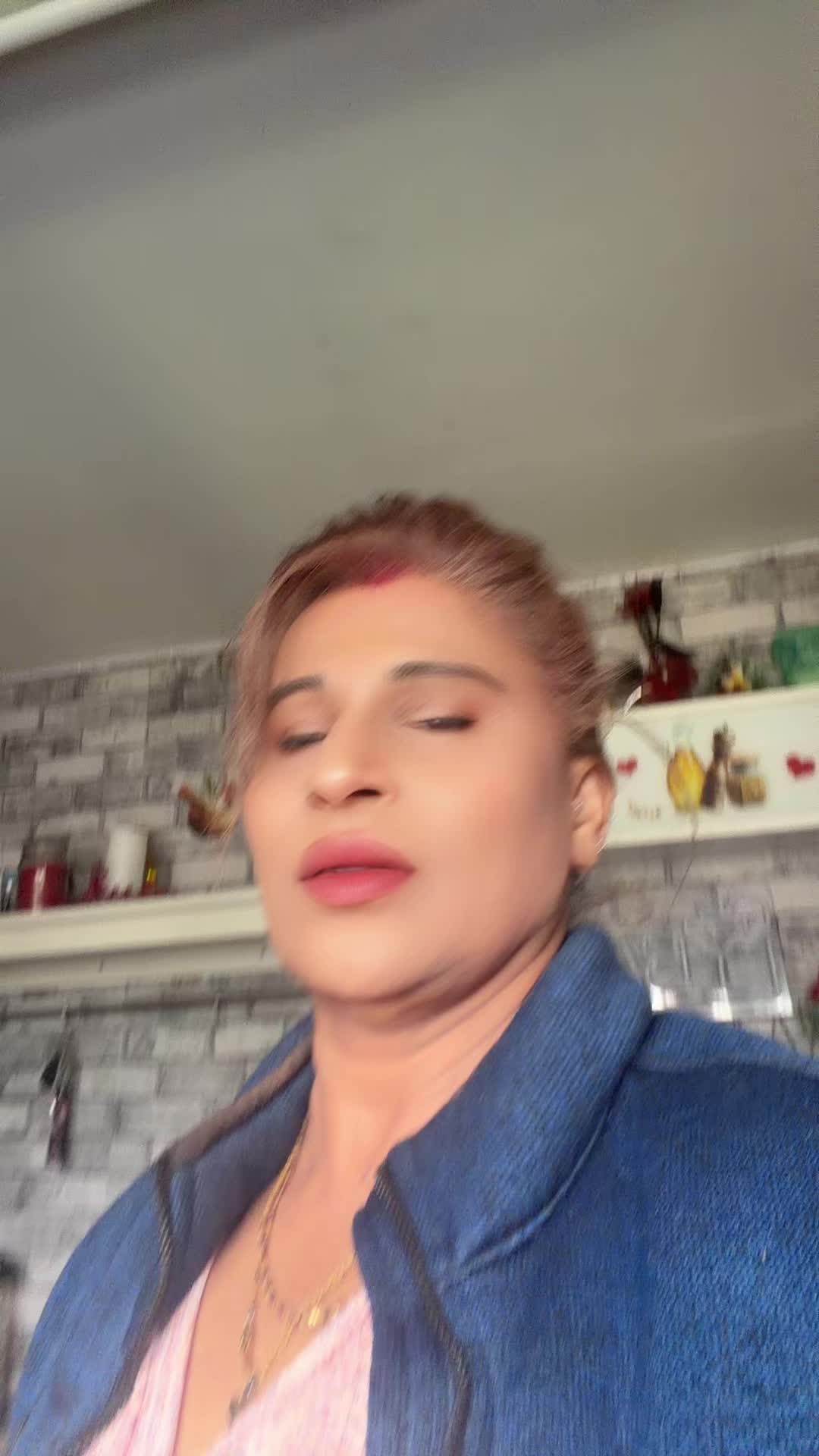 @Nevah&ensp;Neil