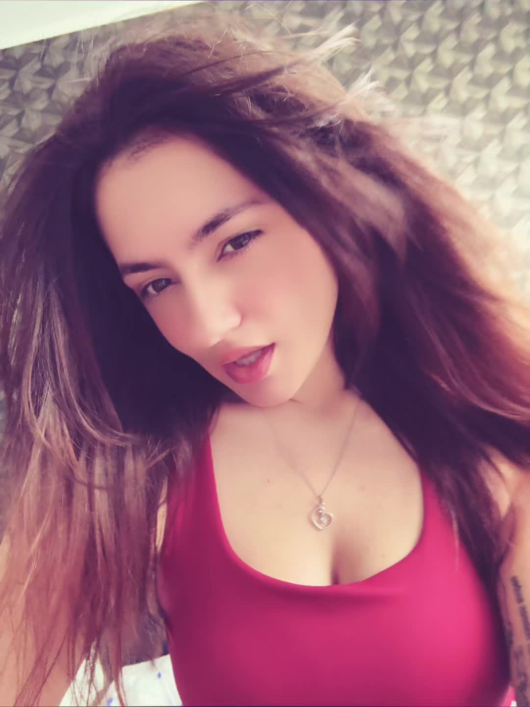 @ADRIANA
