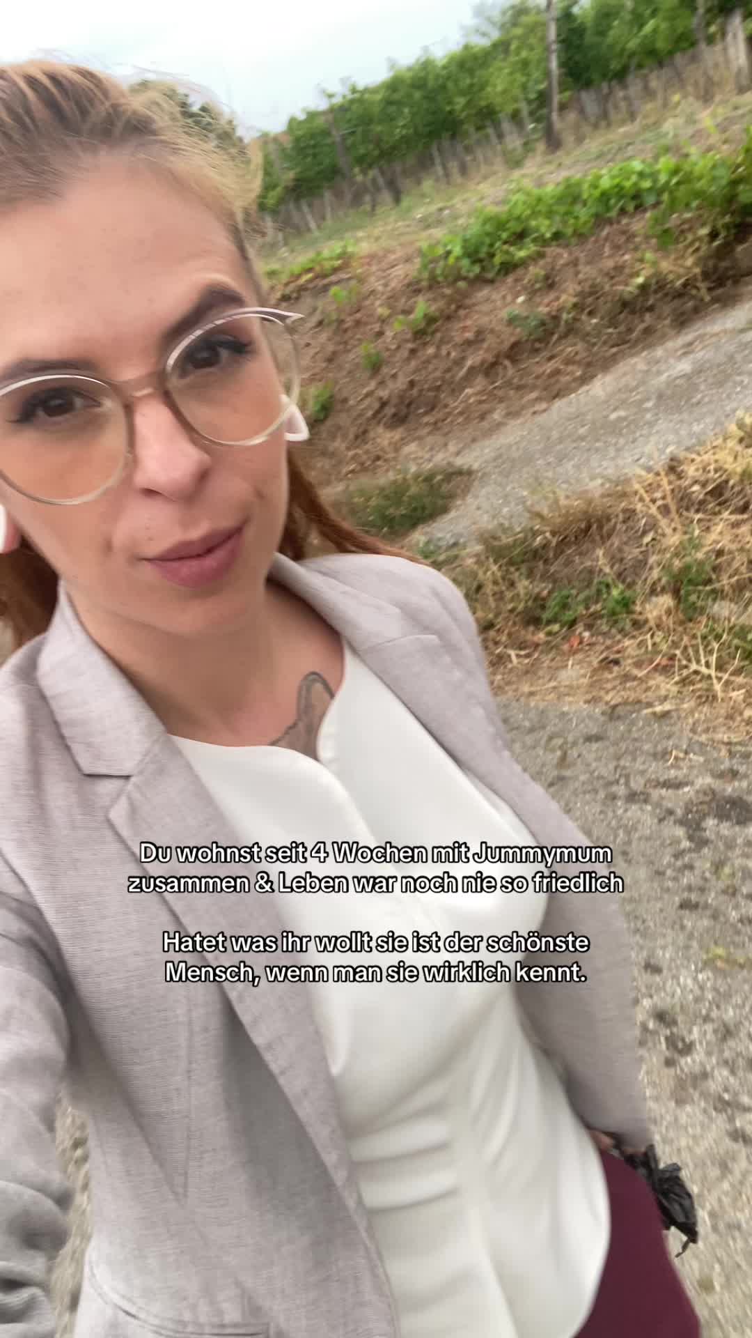 @Sabrina