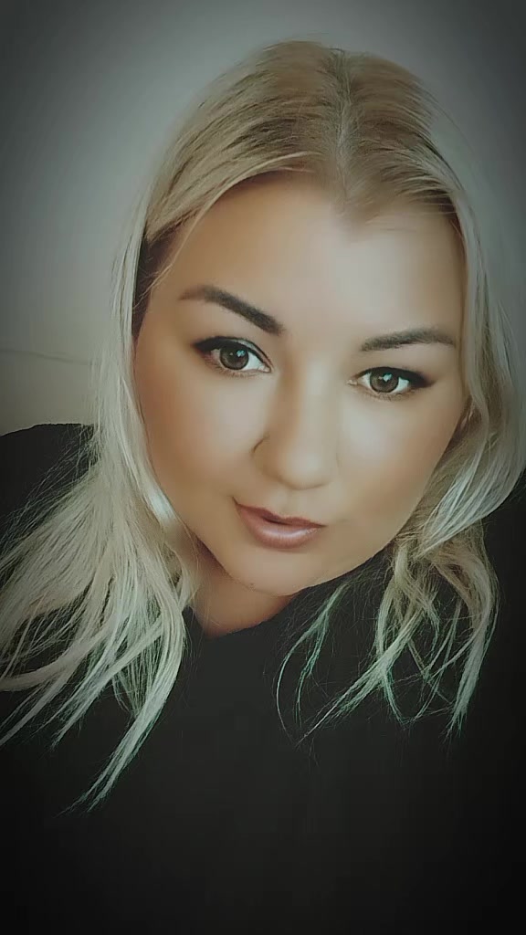 @yaska1105