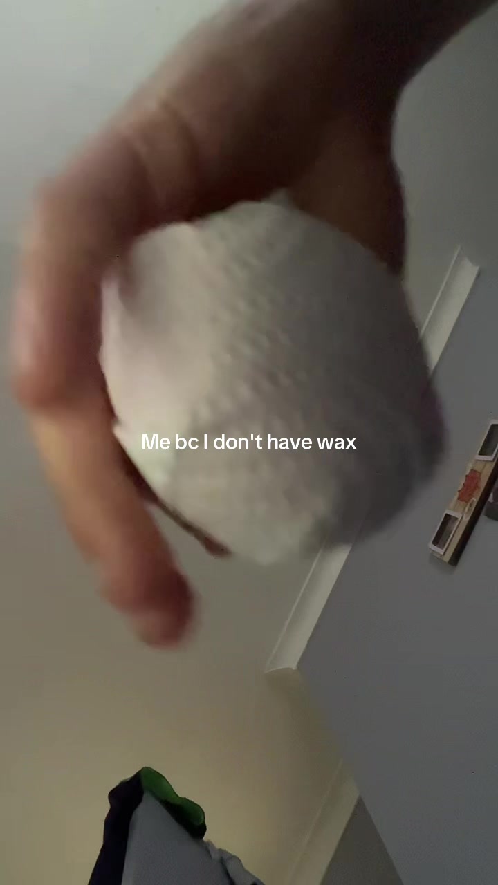 @⃟