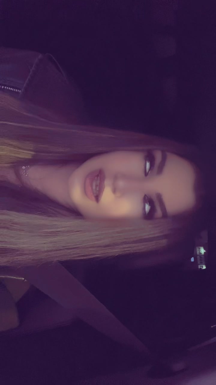 @𝐿𝑜𝓇𝑒𝓃𝒶