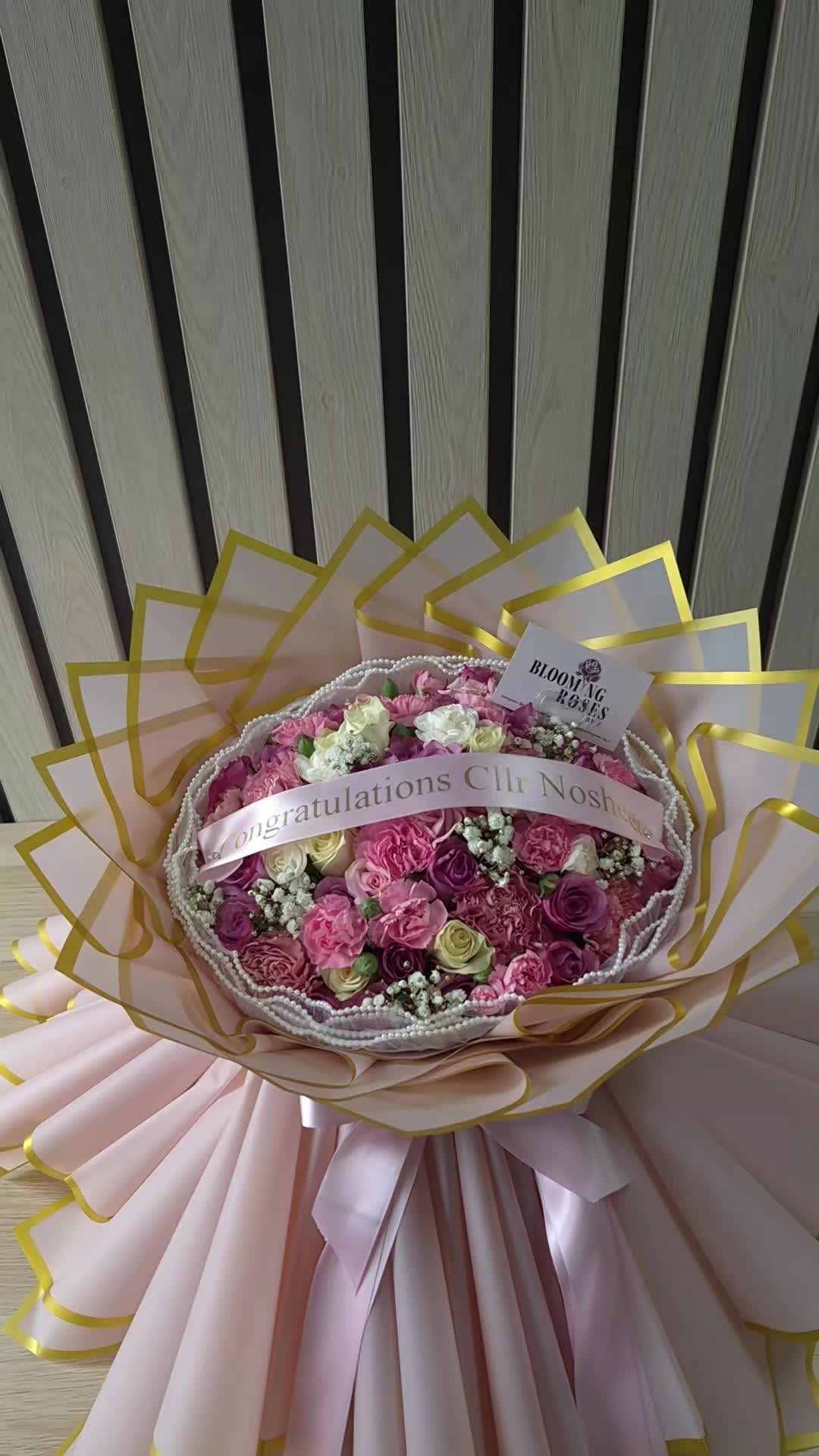 @Bloomingrosesbyz