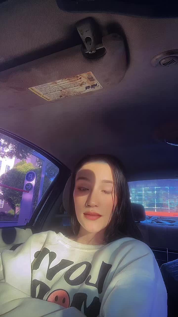 @LadyLyrick!