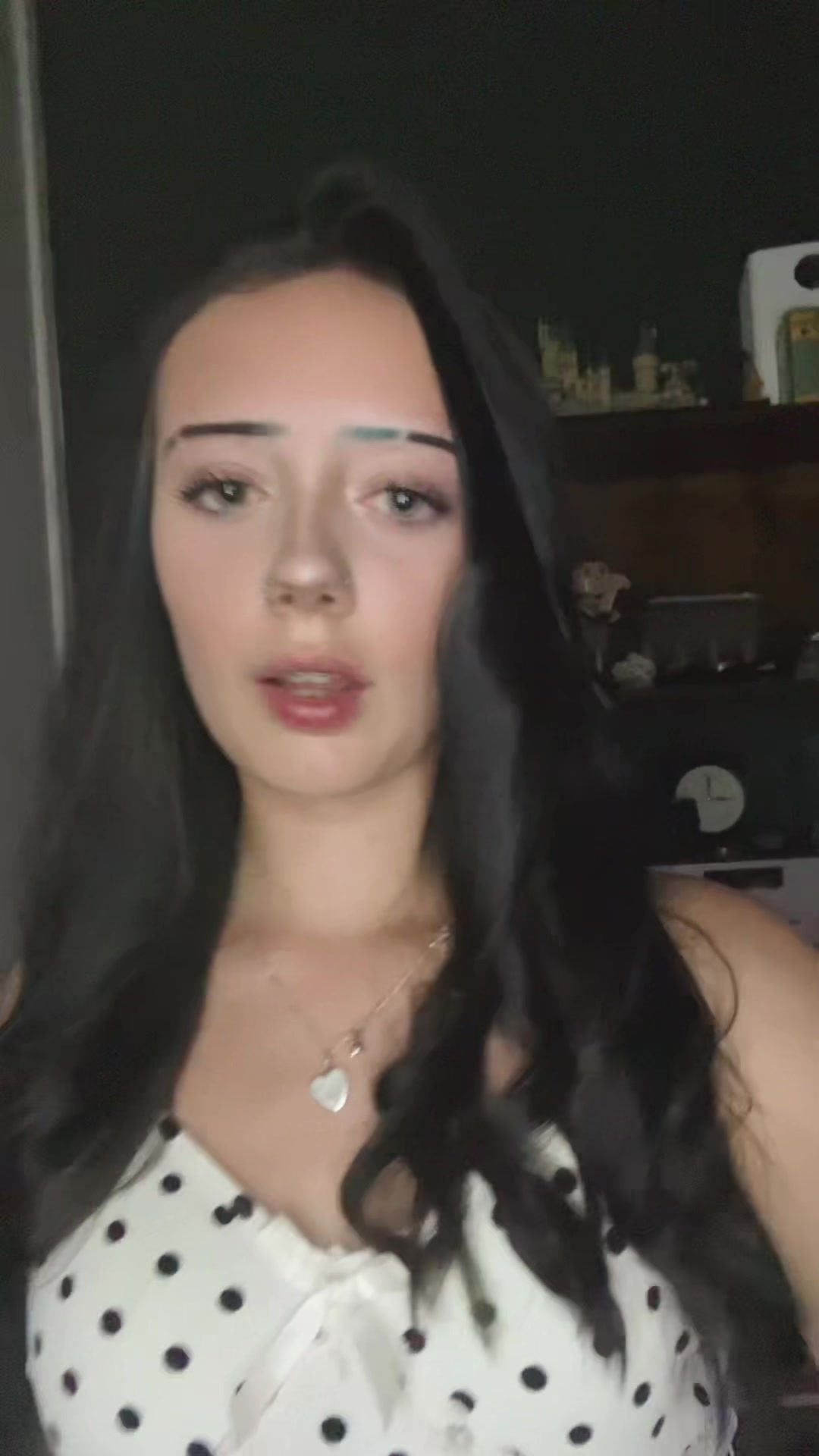 @𝓝👩🏻❤️💋👩🏼