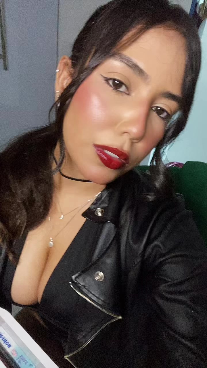 @lavinia anjos
