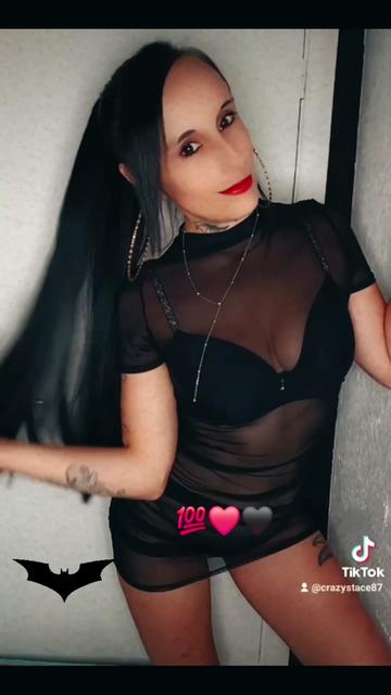 @Crazystace❤️🖤Official