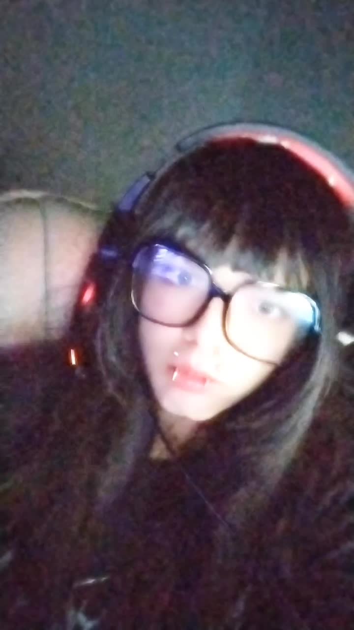 @hellbxrn