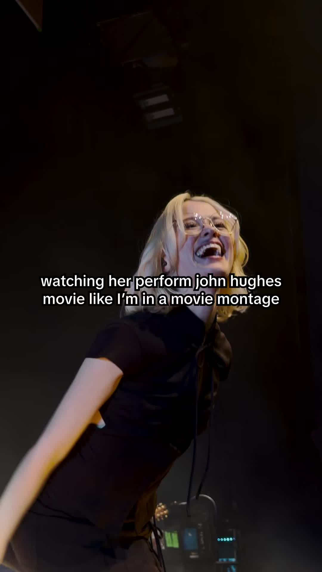 @Maisie Peters on stage