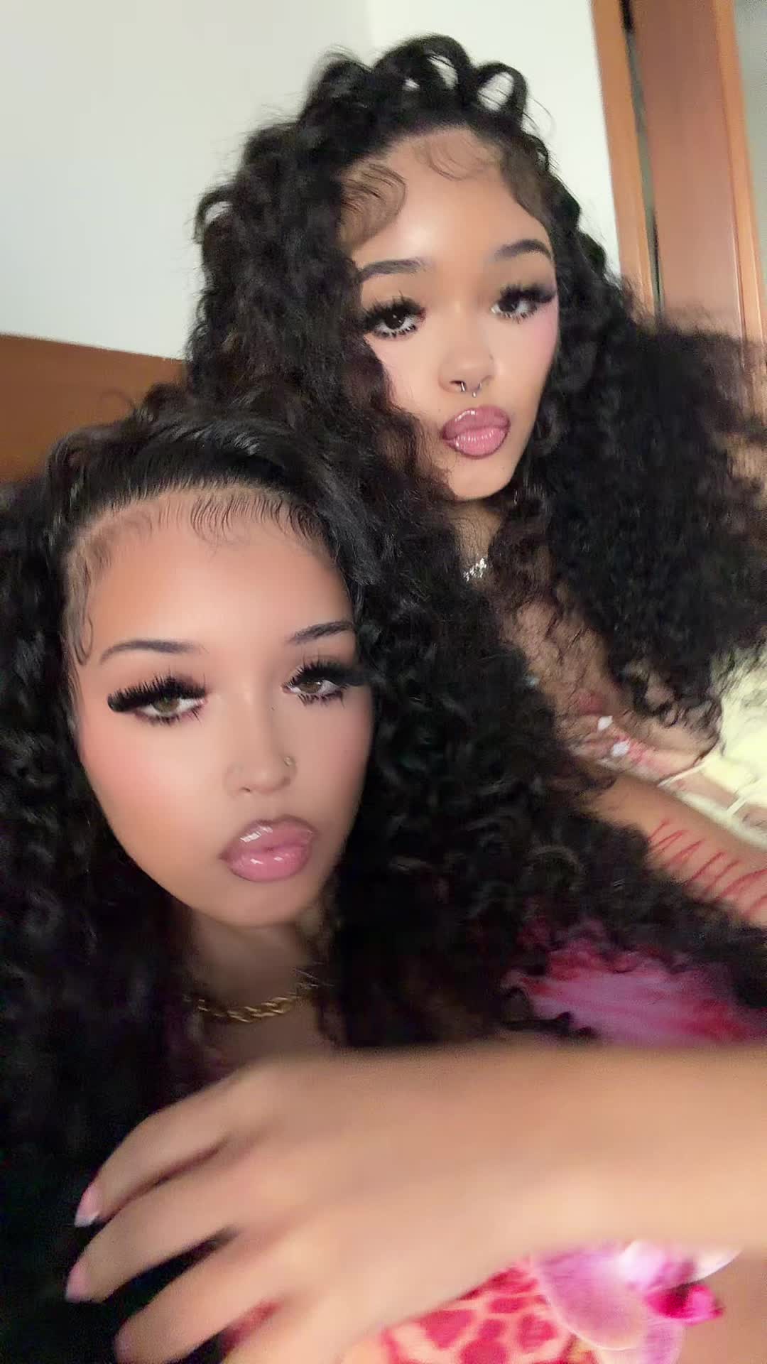 @ZOE ALEXANDRA