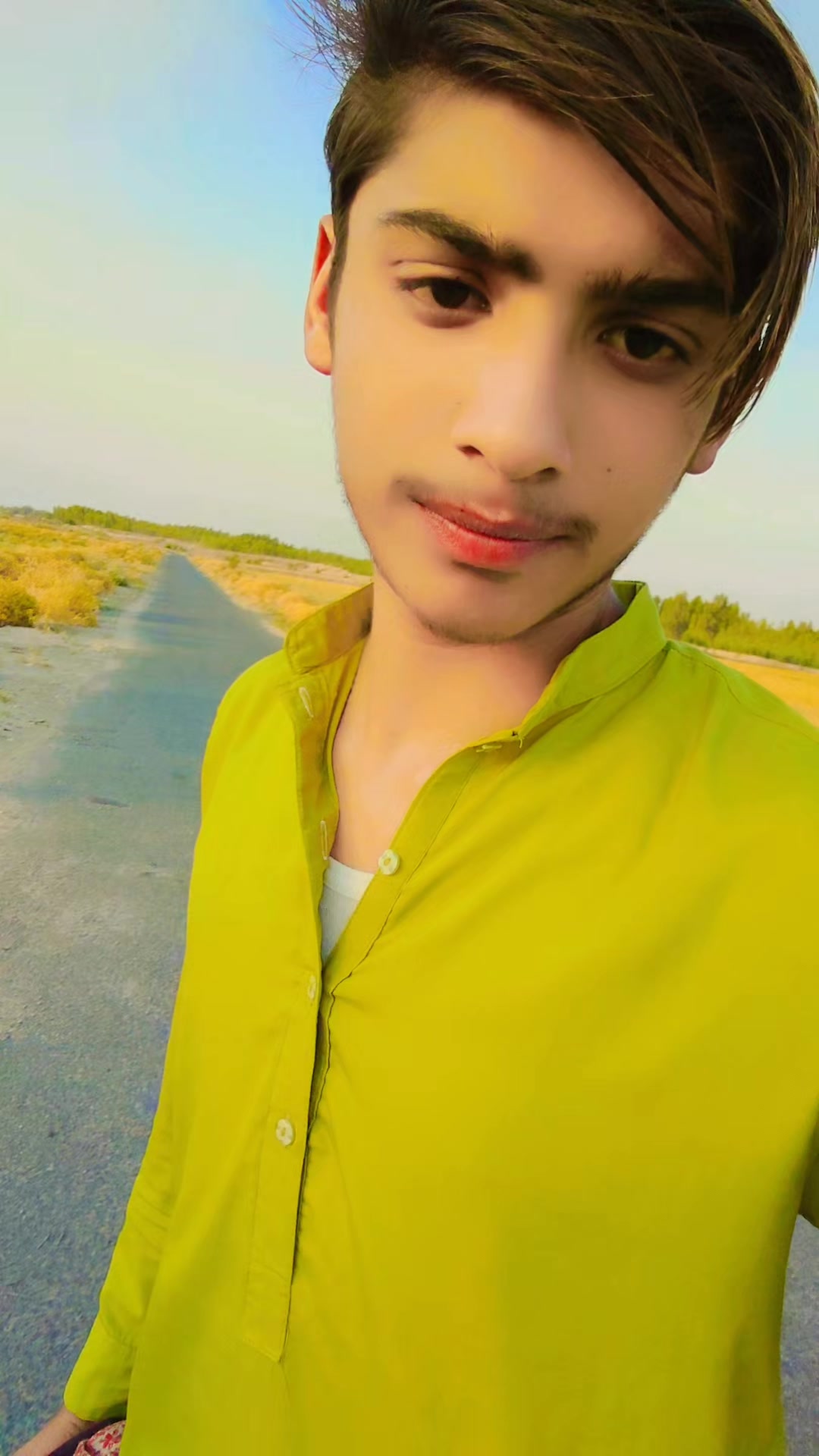 @꧁༒LADLA BALOCH ༒꧂