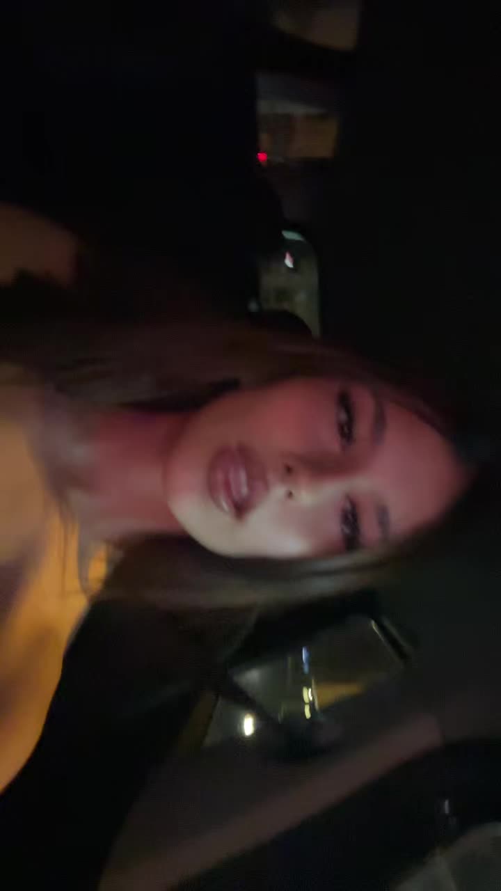 @Moni
