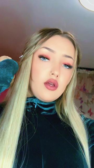 @꧁𝓐𝓵𝓲𝓷𝓪꧂ツ