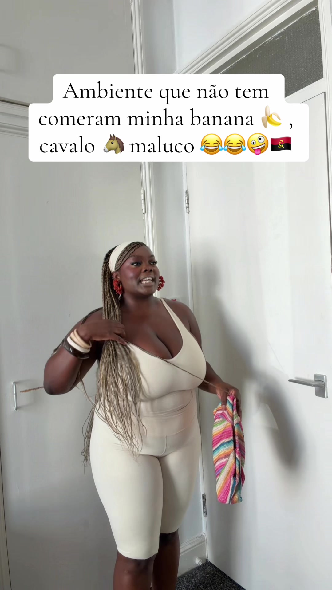 @Eleniaax