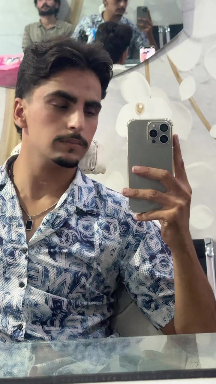 @Team_01🔥