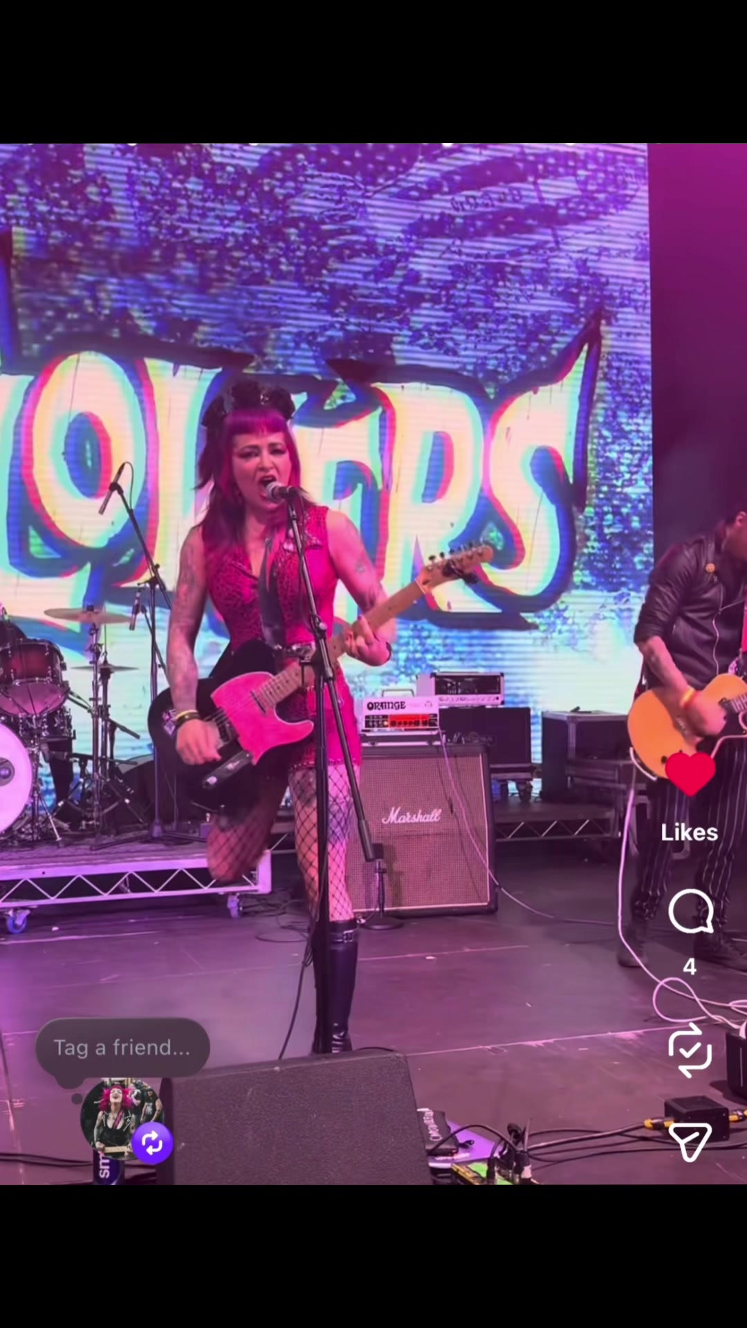 @TheHellflowers