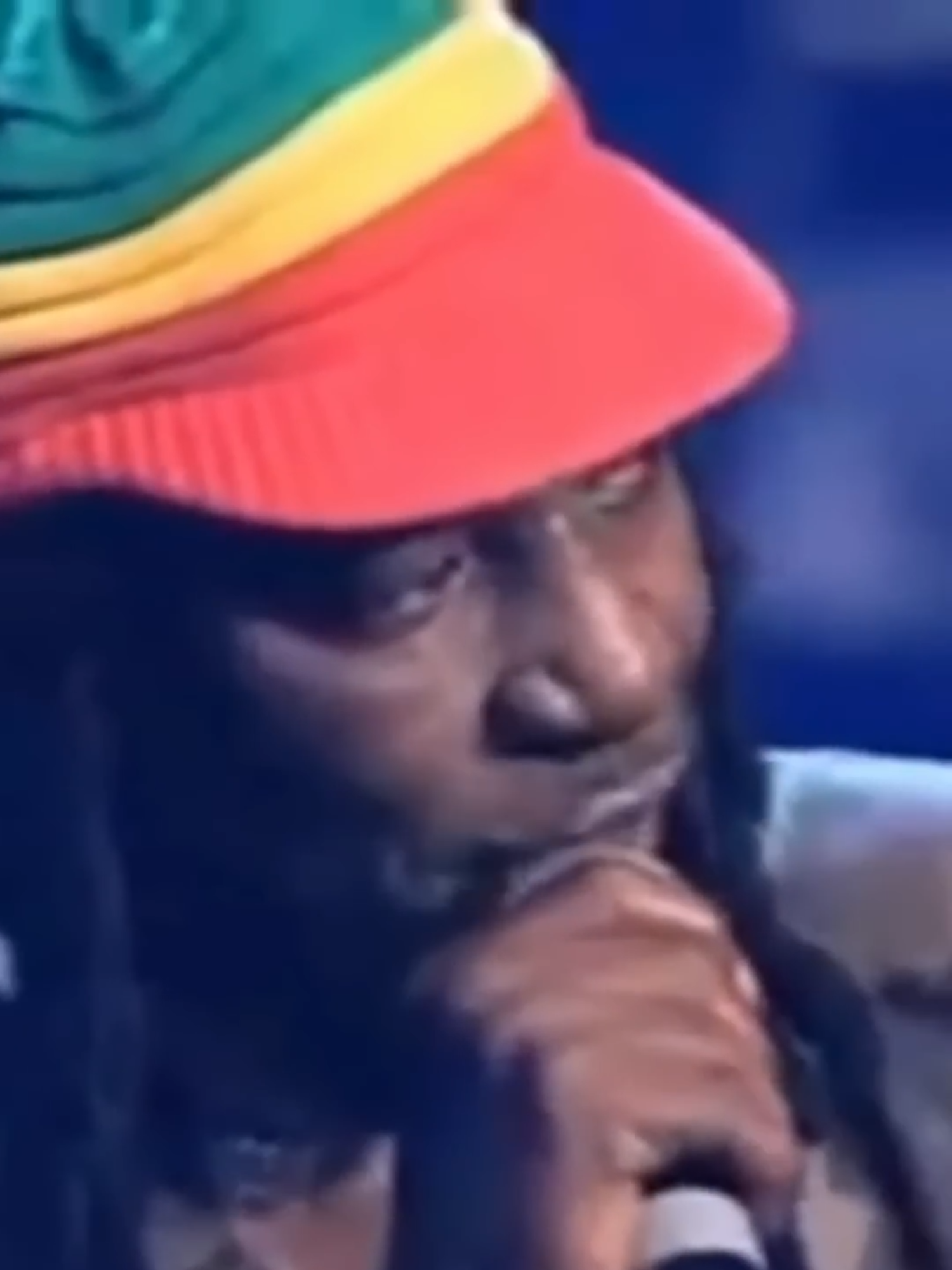 @Jama&iuml;c&Zic