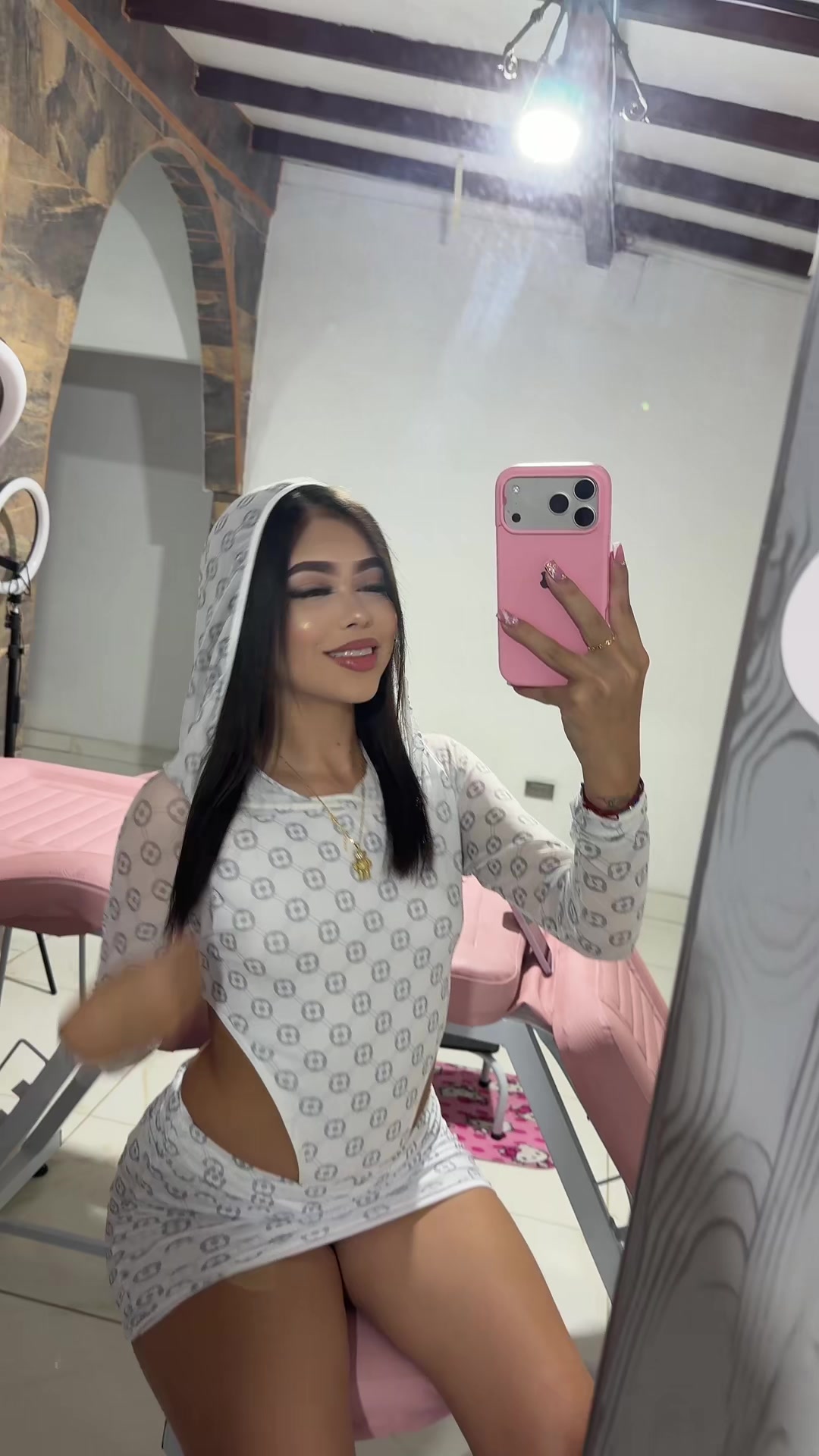 @Quirozsofia321