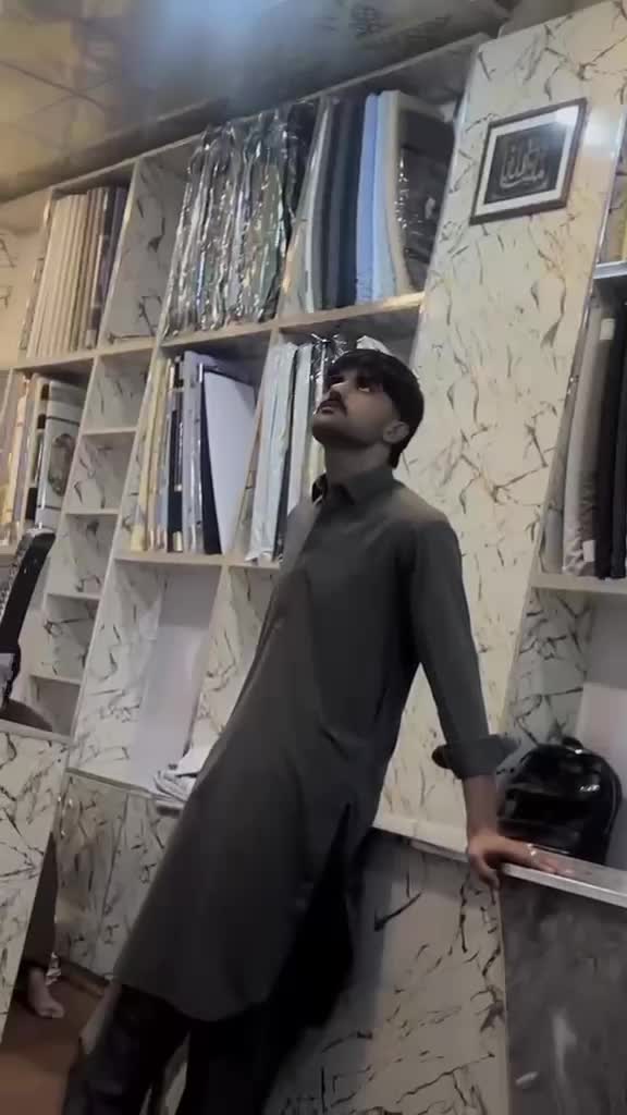 @N1inamkhan☠️🧤