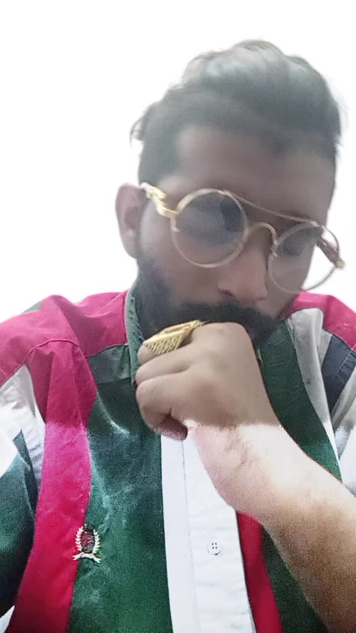 @VmastaStylo