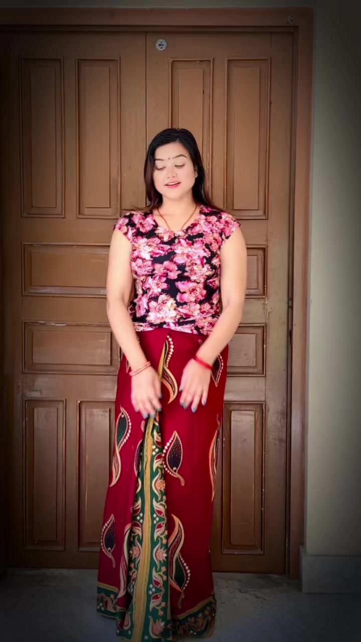 @Tika jaisi 🧿 राधे राधे 🦚🙏