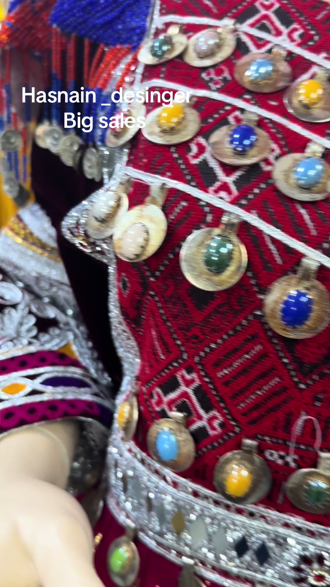 @HASNAIN Designer