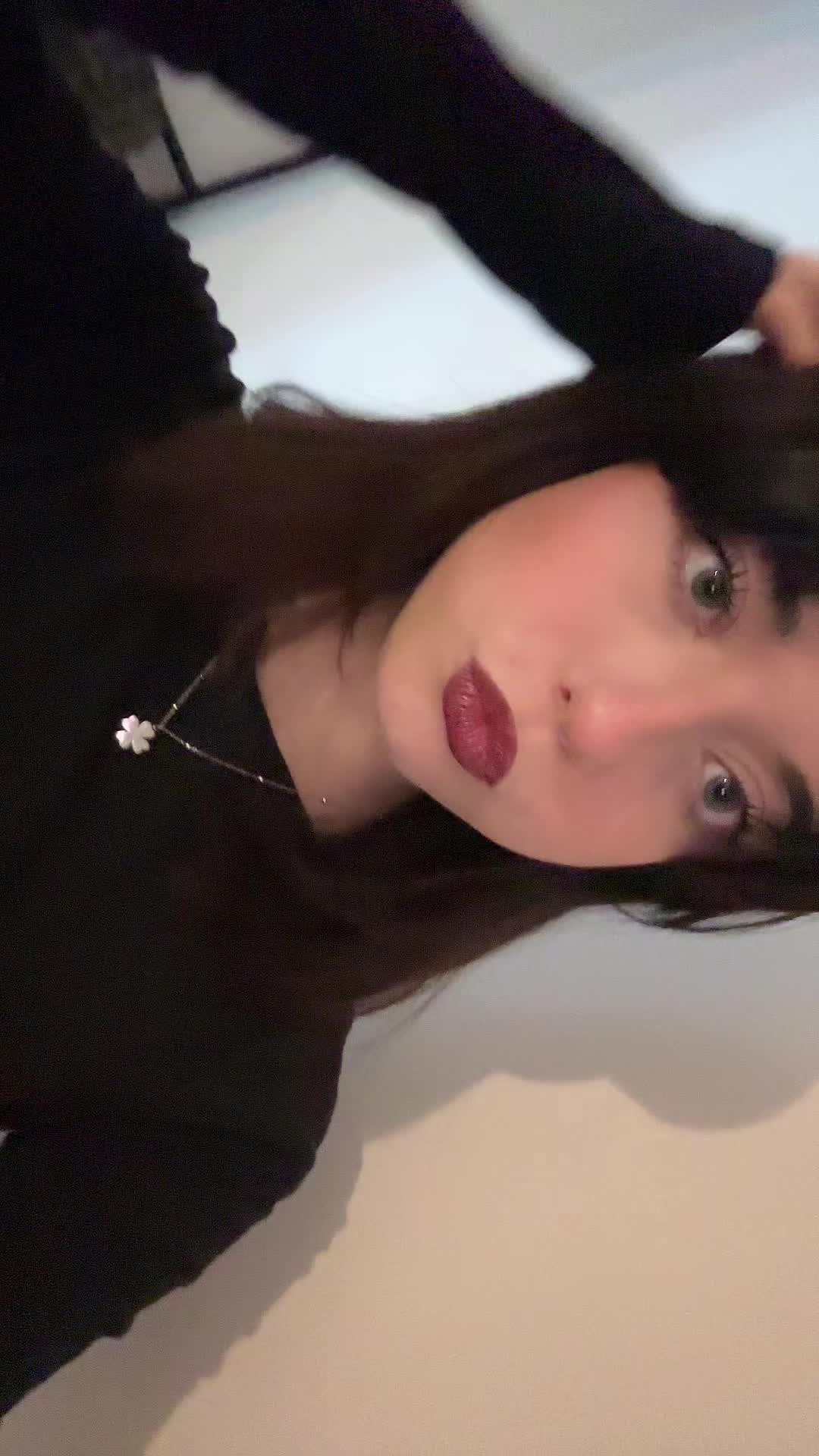 @gloriaasantoroo