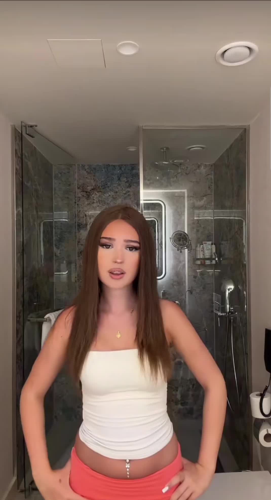 @Sofia