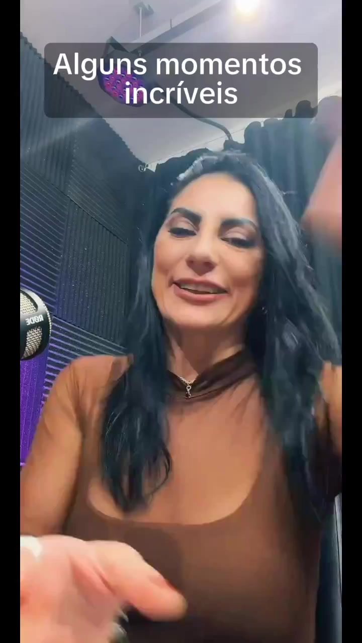 @Juliana Tanous