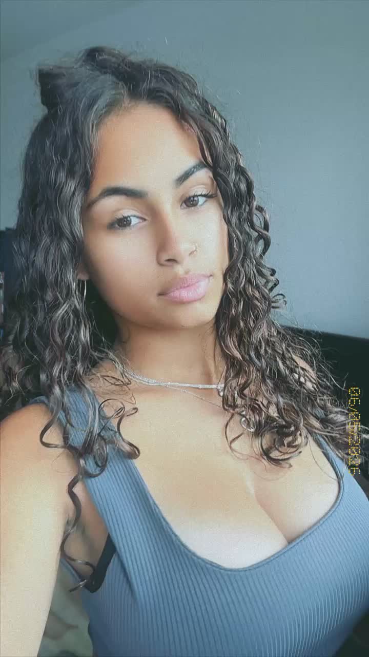 @L&eacute;a&rsquo;🥭🇷🇪