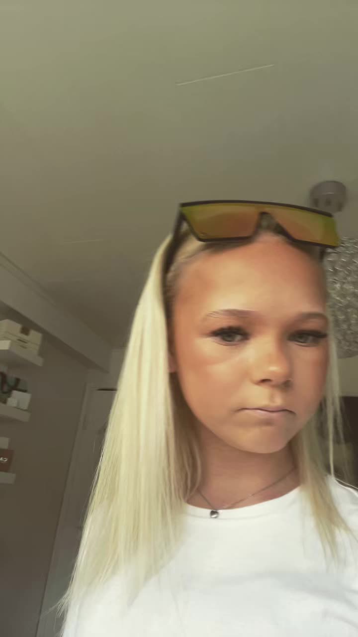 @J O N N A 🍊🍊