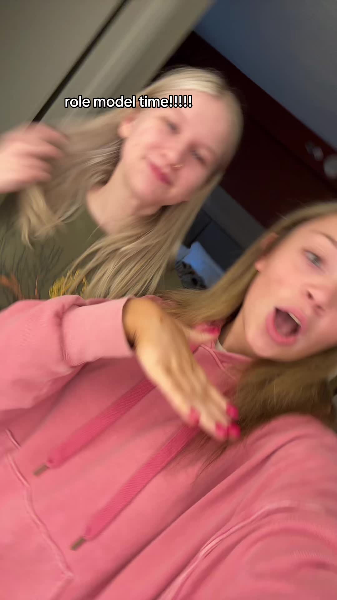 @ella