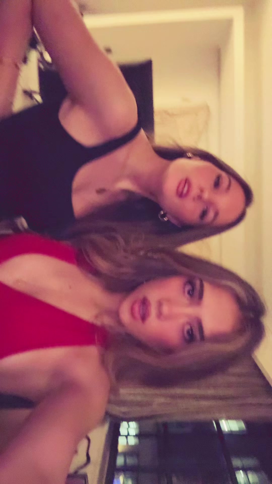 @Valentina Paloma