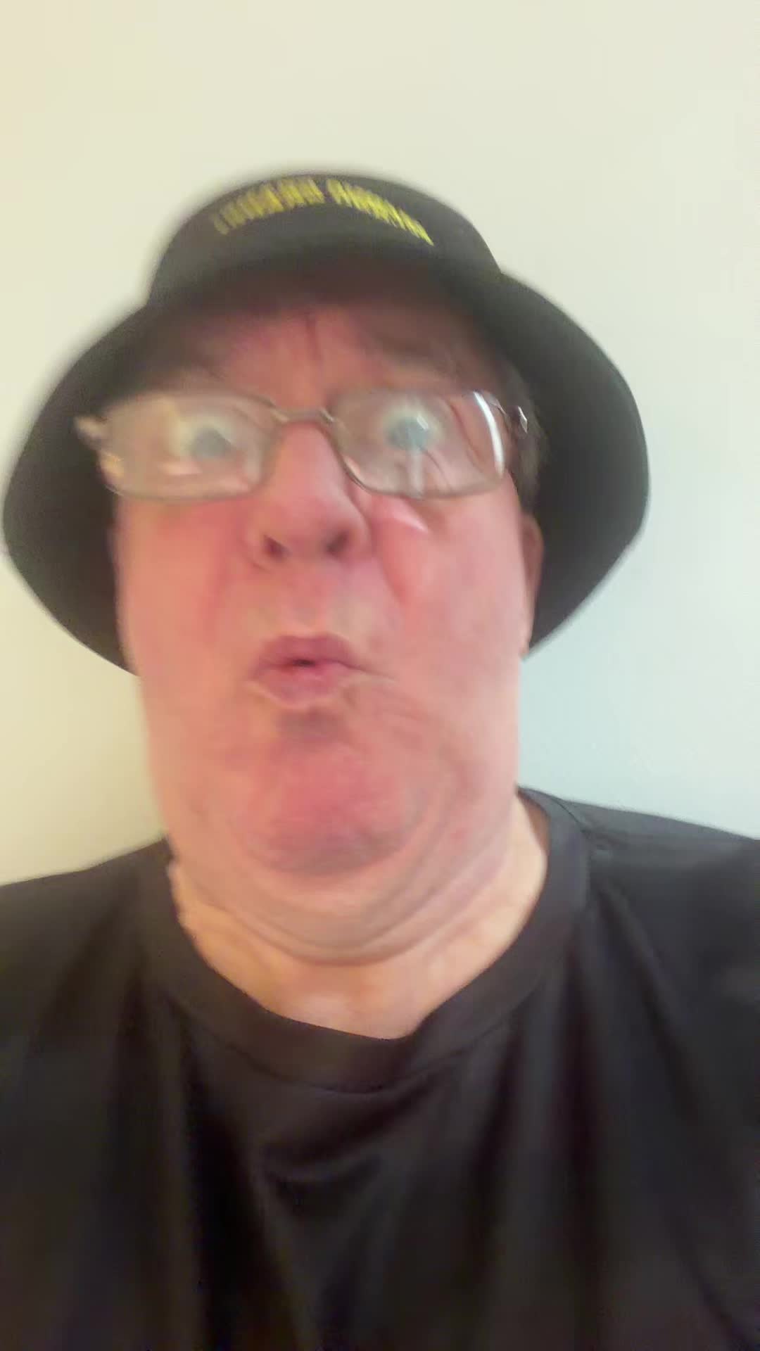 @TECHNO GRANDAD