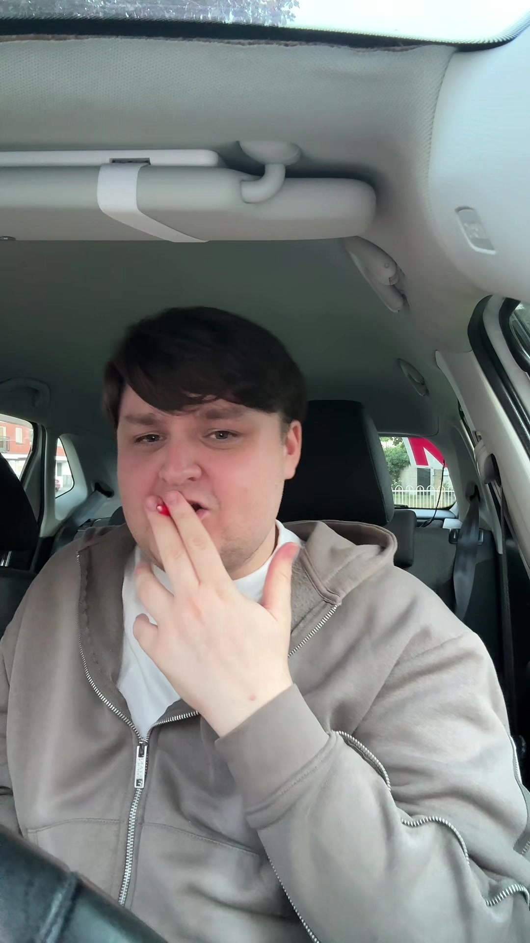 @danieldevlinn