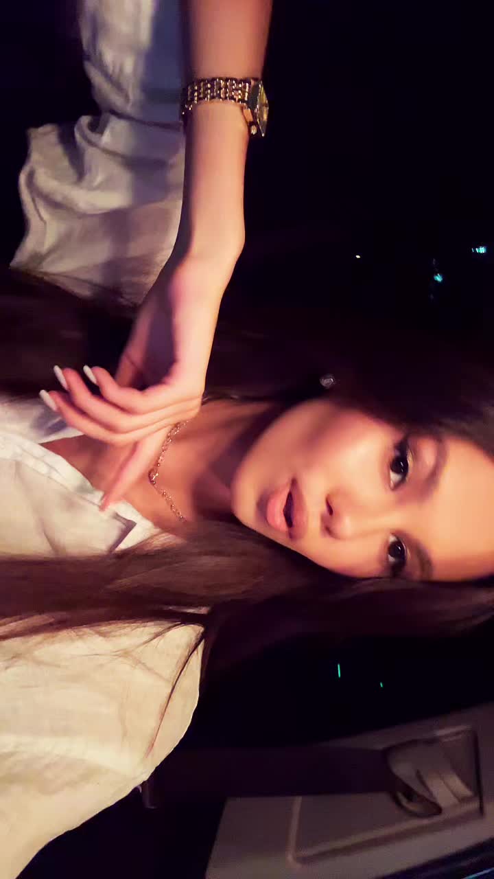 @Zhunusova
